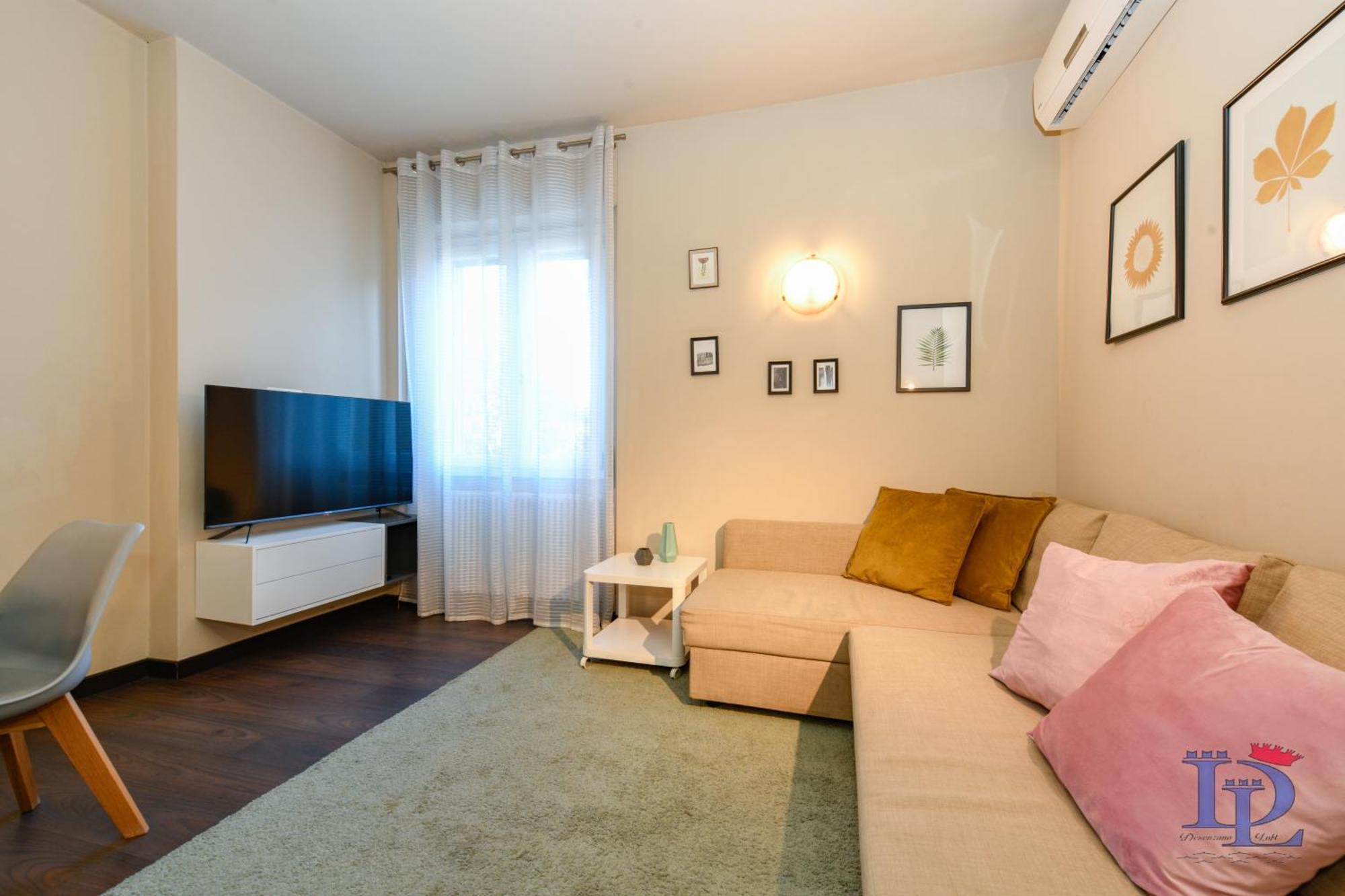 Desenzanoloft Official Partner Marriott Homes & Villas - A Casa Di Sara Family Apartment With Private Parking Desenzano del Garda Kültér fotó